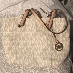 Michael Kors purse